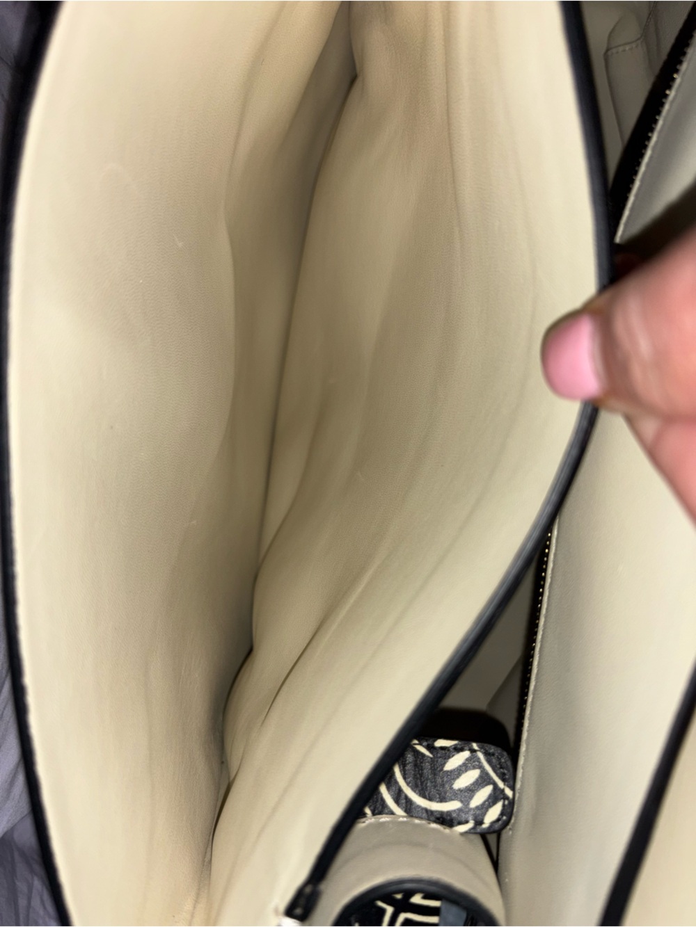 Valentino Graveni Limited Edition Floral Top-Handle Leather Bag with Dusty - Picture 9 of 15